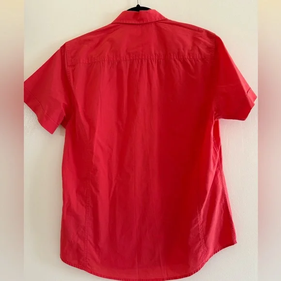Guess Men's Vibrant Red Casual Button Down Shirt - Picture 4 of 4
